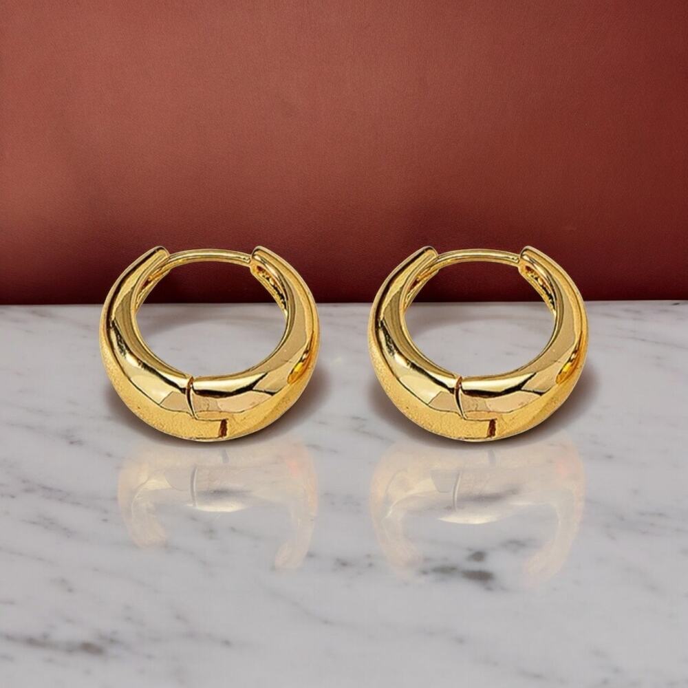 NEW 18K yellow gold plated casual huggy hoop bean earrings jewelry B22A - Picture 7 of 7